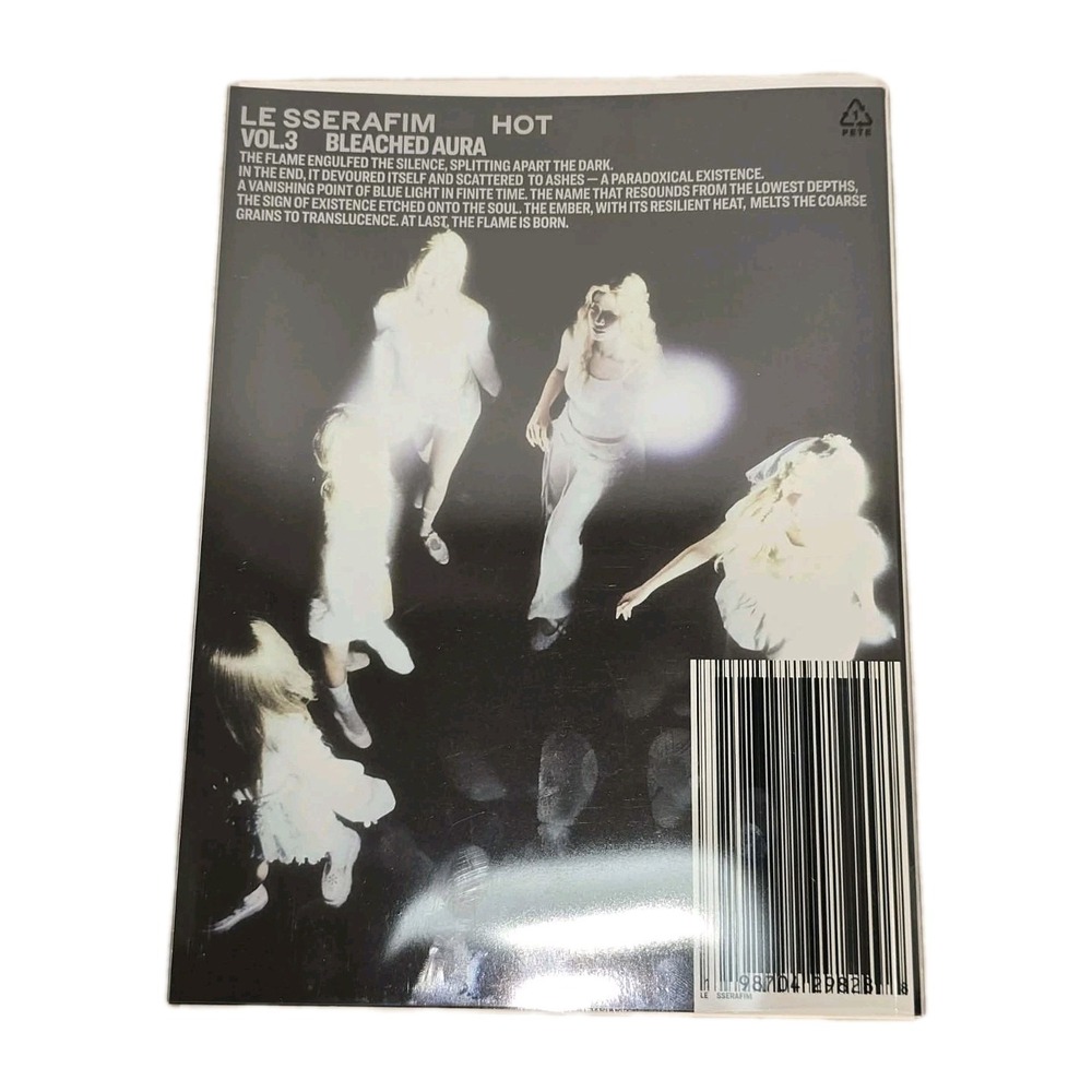 LE SSERAFIM HOT Vol.3 Bleached Aura Album EUC Kpop Photobook CD - Picture 3 of 10